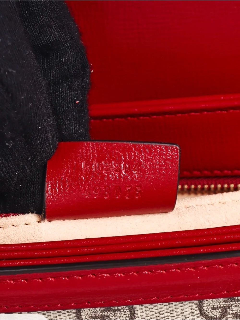 Gucci Red and Beige GG Canvas Shoulder Bag with Gold Hardware with dust bag - Picture 5 of 10
